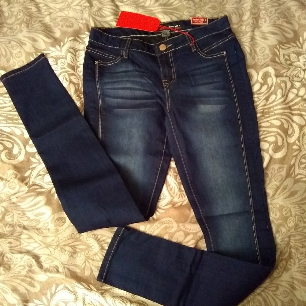 *Final Sell Price* Elite Jeans - Picture 3 of 6